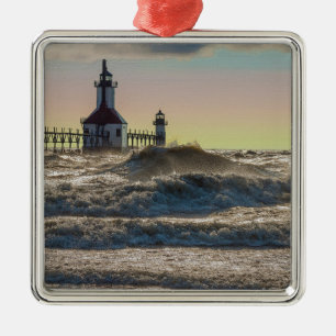 St Joseph Lighthouse Painterly Ornament Aus Metall