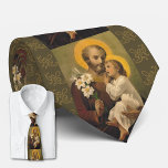 St. Joseph mit dem Kind Jesus Lily Krawatte<br><div class="desc">Schönes traditionelles katholisches Bild von St. Joseph mit einer Lilie und dem Baby Jesus in seinen Armen.</div>