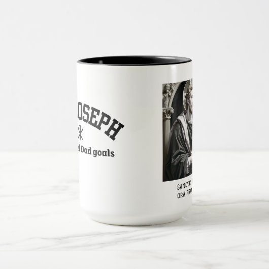 St. Joseph Next Level Vater Black Collegiate Schri Tasse (Zentrum)