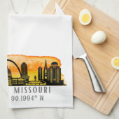 St. Louis Sunset Skyline Map Koordinaten Geschirrtuch (Viertel Falte)