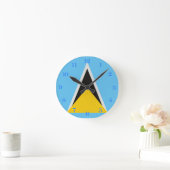 St. Lucia Flag Runde Uhr (Zuhause)
