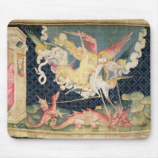 St Michael und seine Engel, die den Drachen Mousepad (Vorne)