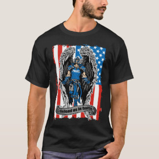 St- MichaelPolizeibeamten verteidigen uns im Kampf T-Shirt