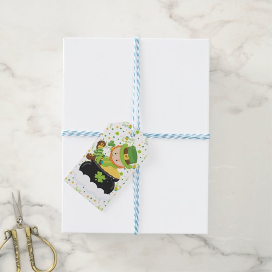 St Paddy's Leprechaun Geschenkanhänger (Mit Garn)