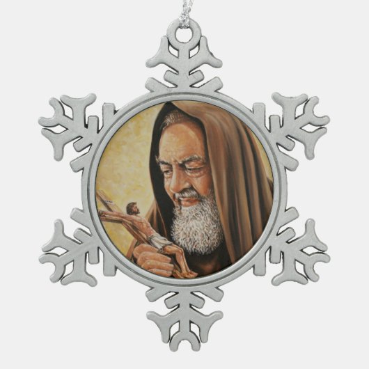 St. Padre Pio mit Kruzifix Schneeflocken Zinn-Ornament (Vorderseite)