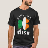 St Patrick Day Funny Kiss Me Ich bin Lettisch Clov T-Shirt (Vorderseite)