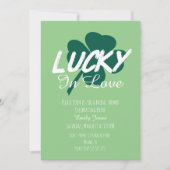 St Patrick Day Lucky in Liebe Grünes Brautparty Einladung (Vorderseite)