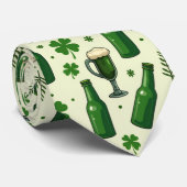 St. Patrick’s Day Cheers & Clovers Krawatte (Gerollt)