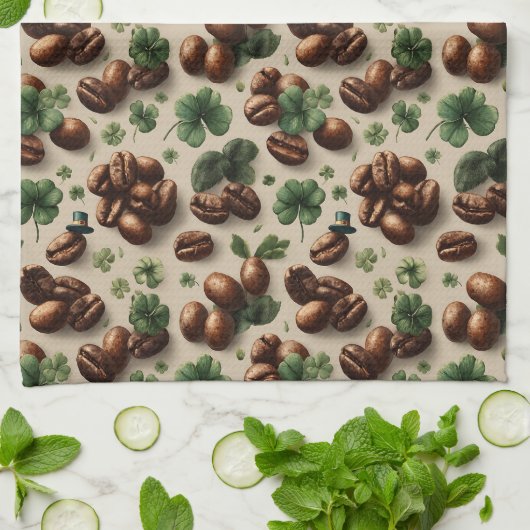 St. Patrick’s Day Coffee & Shamrock Pattern Geschirrtuch (Gefaltet)