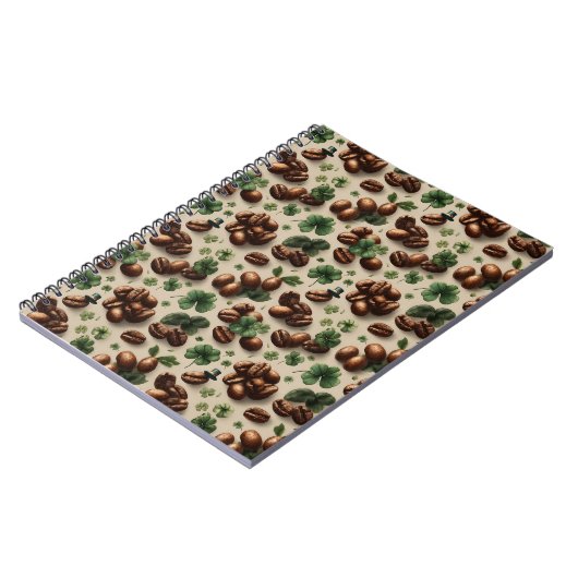 St. Patrick’s Day Coffee & Shamrock Pattern Notizblock (Linke Seite)