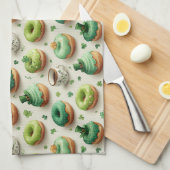 St. Patrick’s Day Donuts und Kaffee Wasserfarbe Geschirrtuch (Viertel Falte)