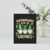 St Patrick’s Day Glückskleeblatt-Gnom Postkarte (Stehend Vorderseite)