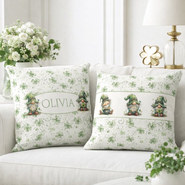 St. Patrick’s Day Gnom-Muster mit Shamrocks  Kissen (Von Creator hochgeladen)