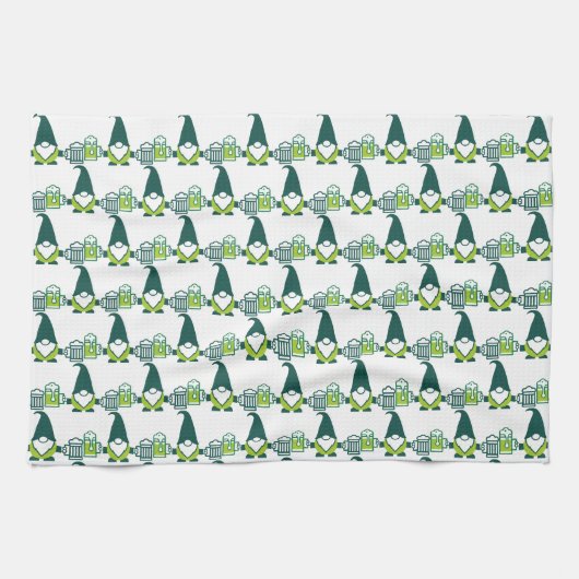 St. Patrick’s Day Gnome with Beer Mug Geschirrtuch (Horizontal)