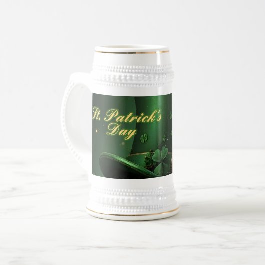 St. Patrick’s Day Hut und Shamrock-Design Bierglas (Vorderseite Links)