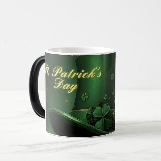 St. Patrick’s Day Hut und Shamrock-Design Verwandlungstasse (Vorderseite Links)