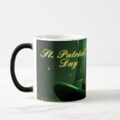 St. Patrick’s Day Hut und Shamrock-Design Verwandlungstasse (Links)