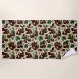 St. Patrick’s Day Kaffee & Shamrock-Muster Strandtuch