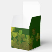 St. Patrick’s Day Kleeblatt Geschenkschachtel (Geöffnet)