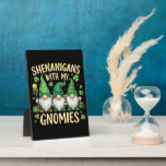 St Patrick’s Day Lucky Shamrock Gnome  Fotoplatte<br><div class="desc">St Patrick’s Day Lucky Shamrock Gnome</div>