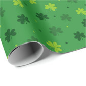 St. Patrick’s Day Shamrock-Geschenkpapier Geschenkpapier (Rolleneckpunkt)