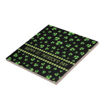 St. Patrick’s Day Wasserfarbe-Shamrock auf Schwarz