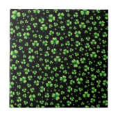 St. Patrick’s Day Wasserfarbe Shamrock auf Schwarz Fliese (Vorderseite)