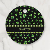 St. Patrick’s Day Watercolor Shamrock on black Geschenkanhänger (Rückseite)