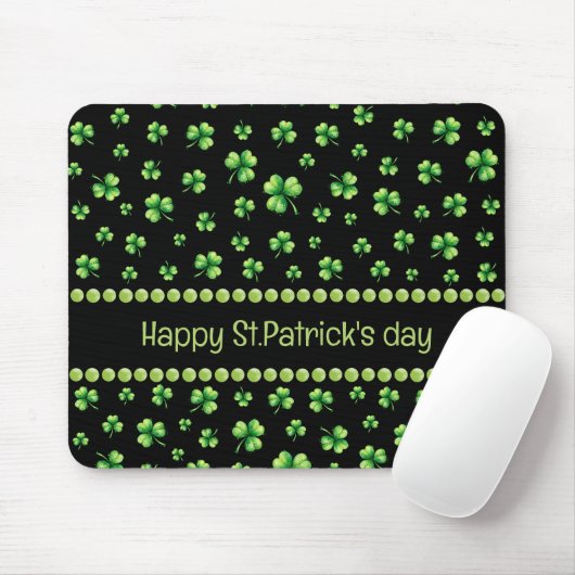 St. Patrick’s Day Watercolor Shamrock on black Mousepad (Mit Mouse)