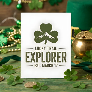 St. Patrick Tag Wandernder Glücklicher Entdecker Feiertagskarte