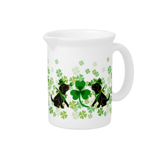 St Patrick Tagesschwarzes Labrador Getränke Pitcher