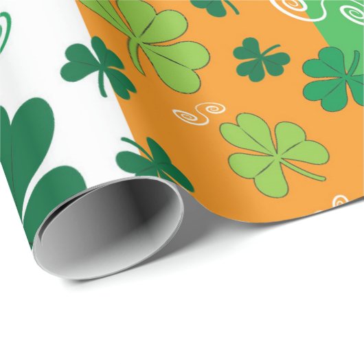 St Patrick Tagestraditionelles themenorientiertes Geschenkpapier (Rolleneckpunkt)