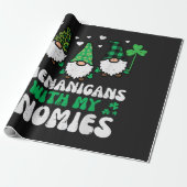 St. Patrick Unfug Mit Gnomies Gnome Geschenkpapier (Ungerollt)