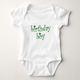 St Patrick's Birthday Boy mit Kleeblättern Baby Strampler