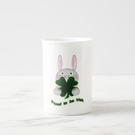St. Patricks Bunny Proud zu irischem Kleeblatt Porzellantasse