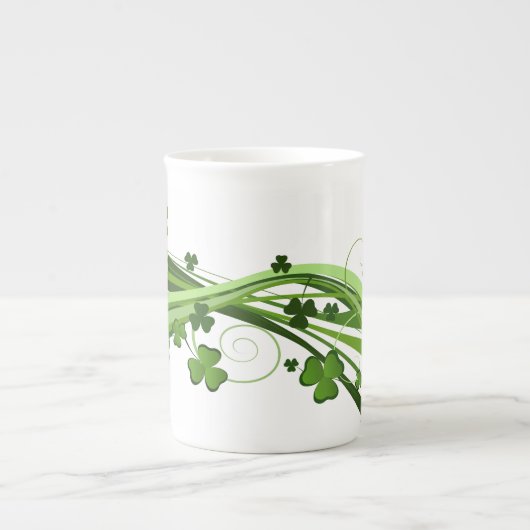St. Patrick's Clover Bone China Tasse (Vorderseite)