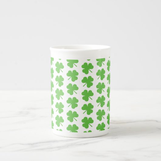 St. Patrick's Clover Bone China Tasse (Vorderseite)