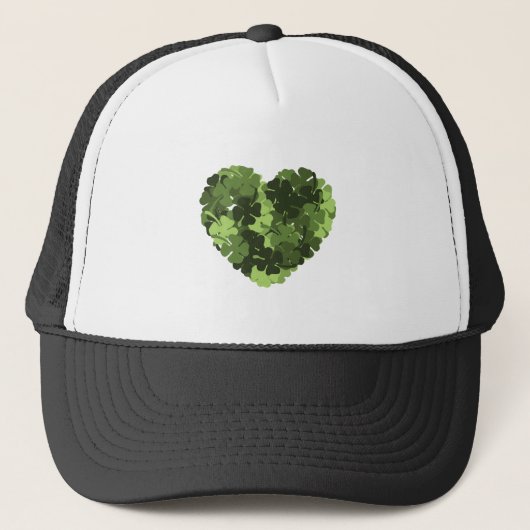 St. Patrick's Clover Heart Truckerkappe (Vorderseite)