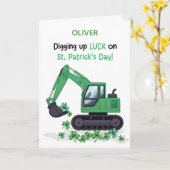 St Patricks Day Baustellenbagger gräbt auf Karte (Gelbe Blume)