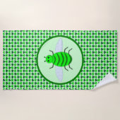 St. Patricks Day Bienen und Kleeblätter Strandtuch (Vorderseite)