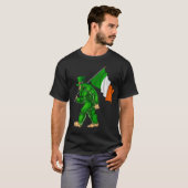 St. Patrick's Day Bigfoot Ireland Flag T-Shirt (Vorne ganz)