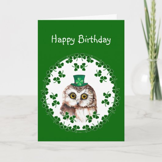 St. Patrick's Day Birthday Luck & Wisdom Owl Karte (Vorderseite)