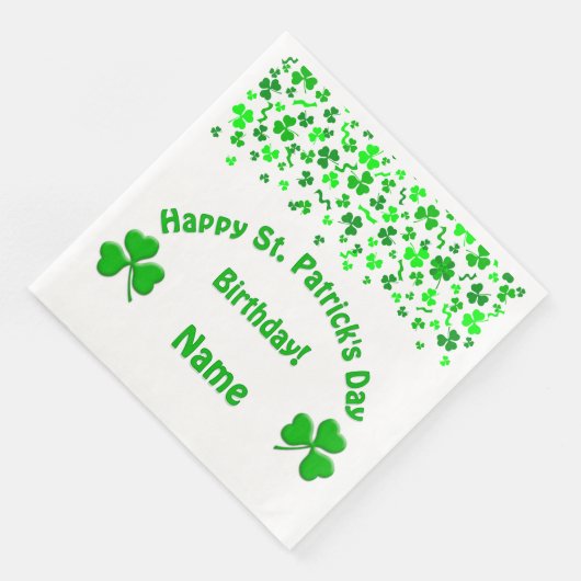 St Patrick's Day Birthday Shamrocks Serviette (Ecke)