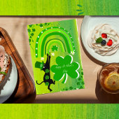 St. Patrick's Day Card mit einer niedlichen schwar Einladung