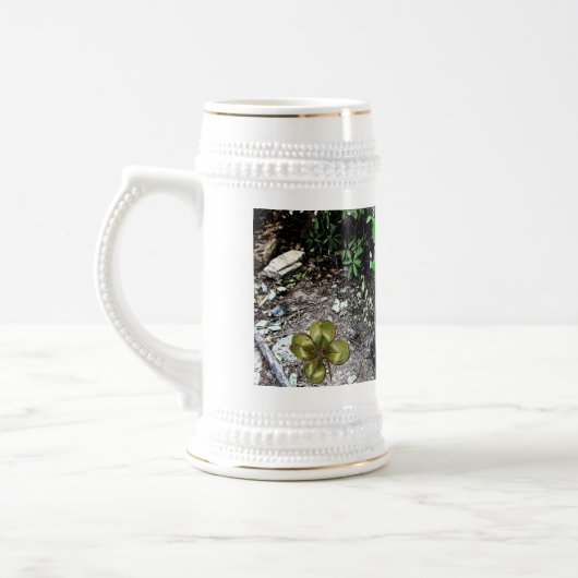 ST PATRICK'S DAY CAT WITH GREEN IRISH BEER BIERGLAS (Links)