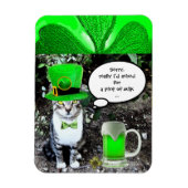 ST PATRICK'S DAY CAT WITH GREEN IRISH BEER MAGNET (Vertikal)