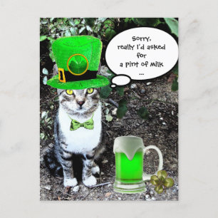 ST PATRICK'S DAY CAT WITH GREEN IRISH BEER POSTKARTE