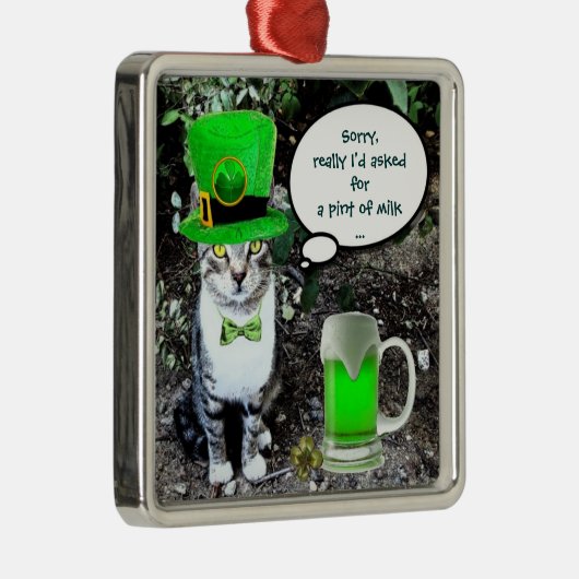 ST PATRICK'S DAY CAT WITH GREEN IRISH BEER SILBERNES ORNAMENT (Rechts)