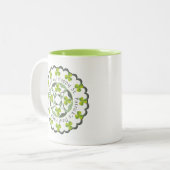 St. Patrick's Day Celtic Kleeblatts Clover Graphic Zweifarbige Tasse (Vorderseite Links)