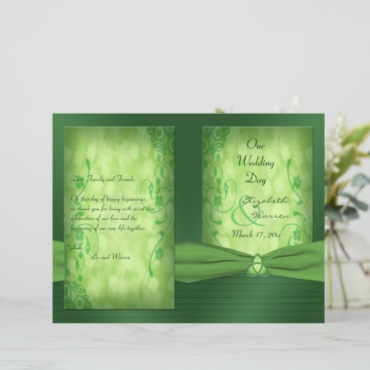 St. Patrick's Day Celtic Liebe Knot Wedding Progra (Stehend Vorderseite)